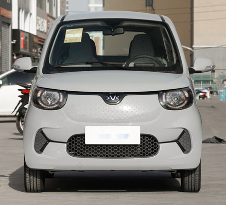 LHD Steering EV Electric Car 4 Seater Dengan Jarak Mengemudi Panjang 205km