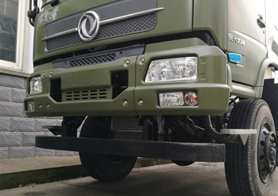 Euro 6 Emisi 4WD Offroad Cargo Truck 10T Kemampuan Memuat