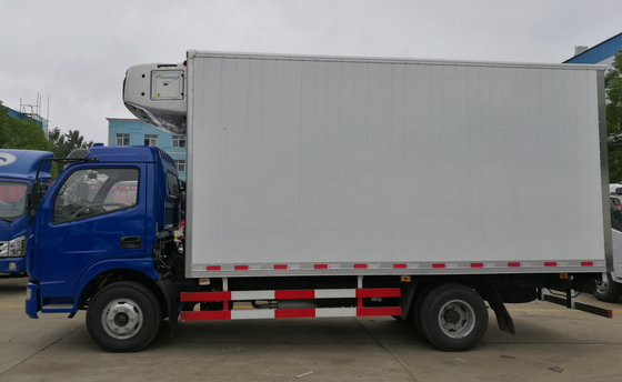 Medicine Dellivery Diesel Freezer Light Kulkas Kotak Kargo Truk 8T Kapasitas Pemuatan